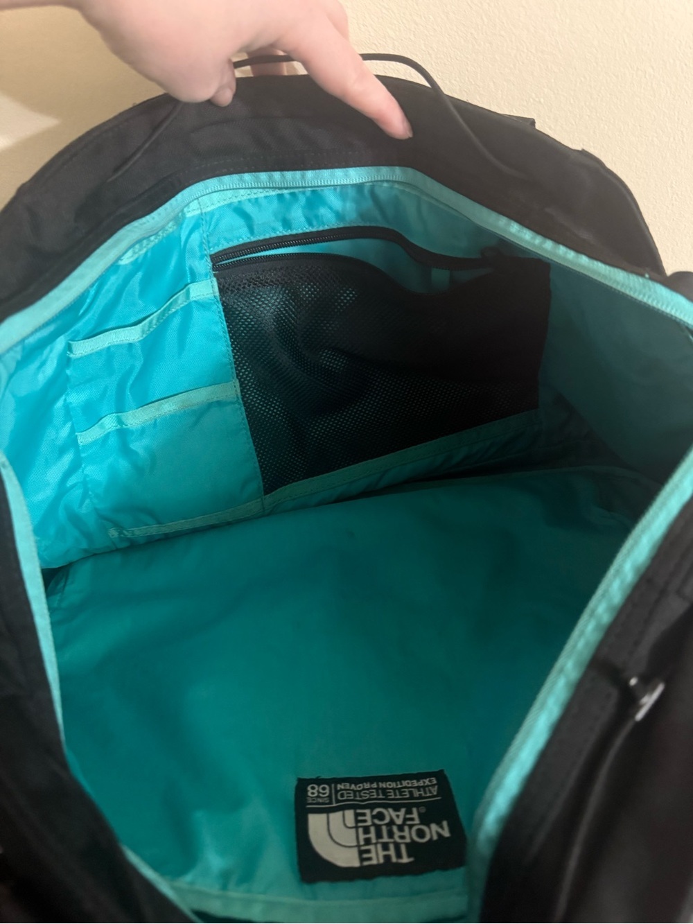 THE North Face Tote Backpack Duffle Black Blue Bag 17.5” W 10” L - Picture 4 of 6